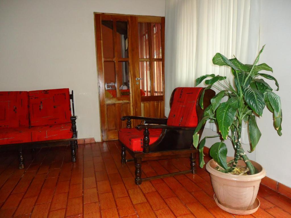 Hosteria Mola Hotel Puerto Iguazu Exterior photo